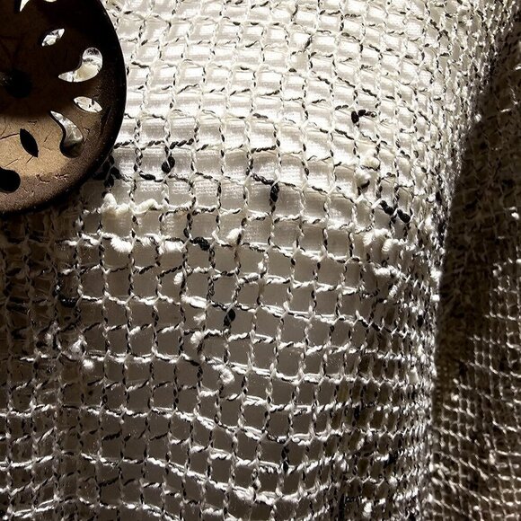 Nina Leonard Black Flecks & Cream Crochet Cardigan Natural Wooden Buttons M - Picture 6 of 11